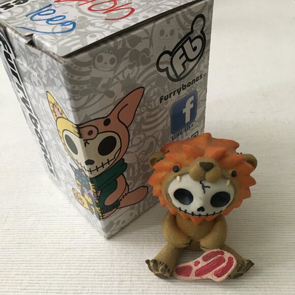 Summit Collection Furrybones 'Lion' 2010 Polyresin Collectible Figurine - Picture 10 of 16